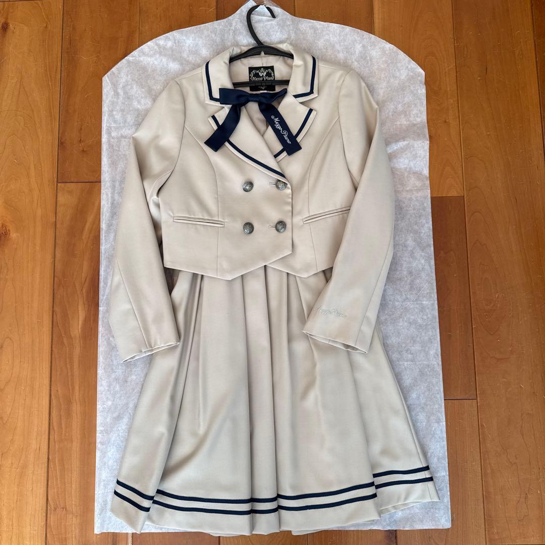 メゾピアノ　卒服　Mサイズ（150）