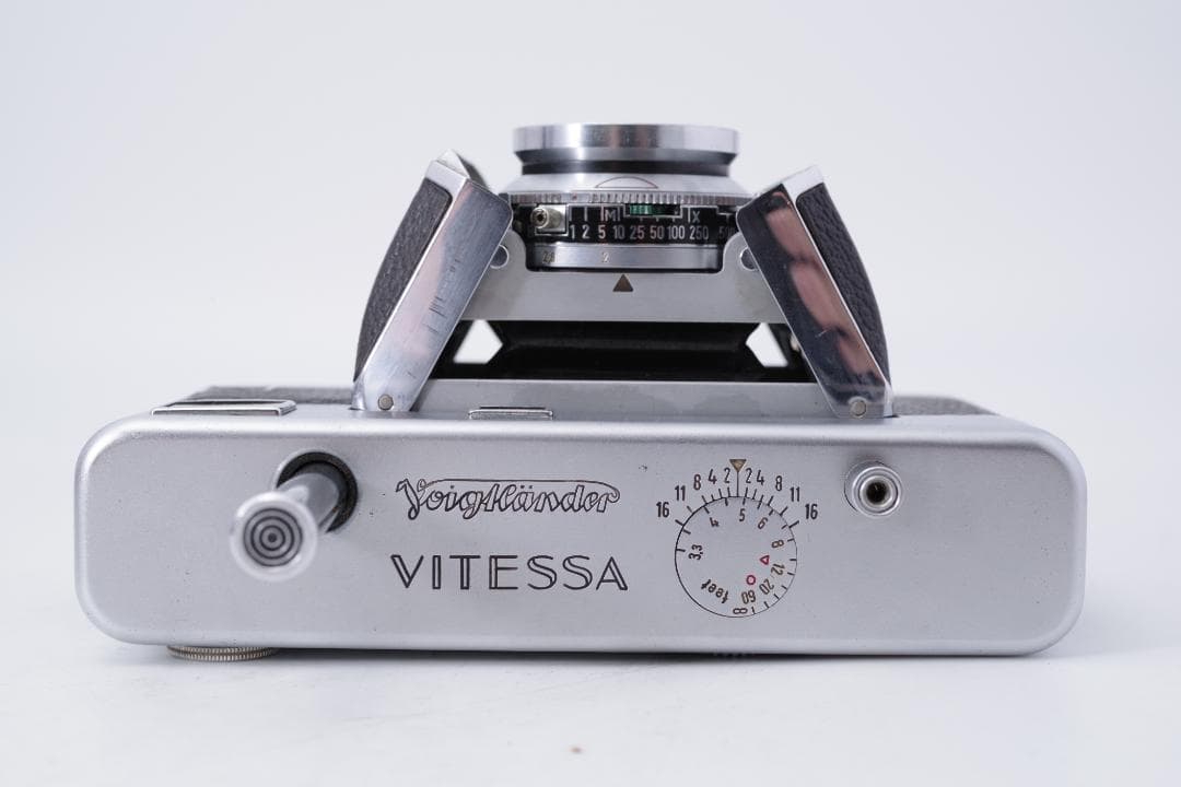 Voigtlander VITESSA ULTRON 50mm F2 ケース付き