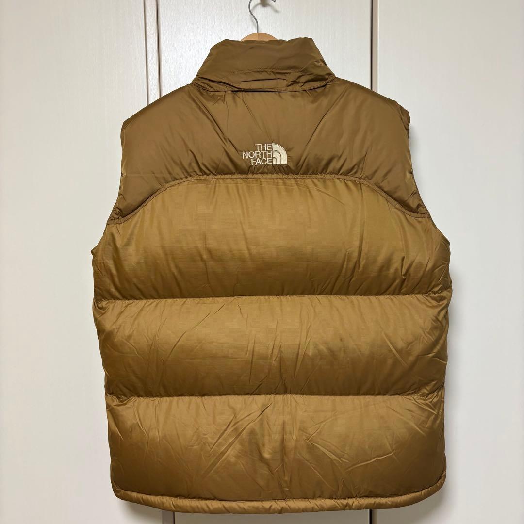 超希少　XL 新品センターロゴ　ダウン　ベスト　ヌプシ　ブラウン