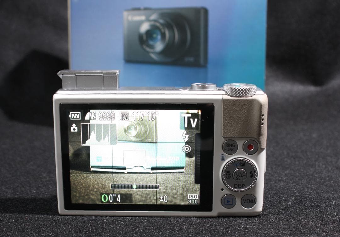 Canon PowerShot S110 ホワイト 本体と付属品