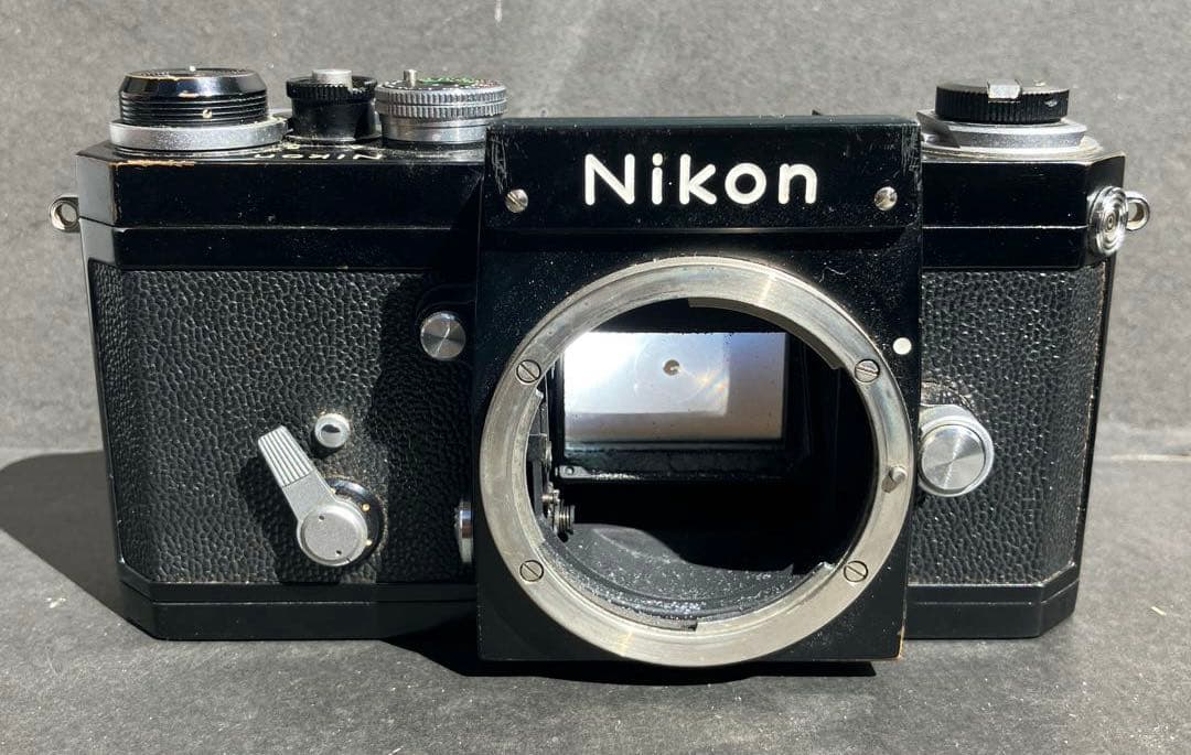中古　ニコン Nikon Ｆ　フォトミック　ブラック ボディ