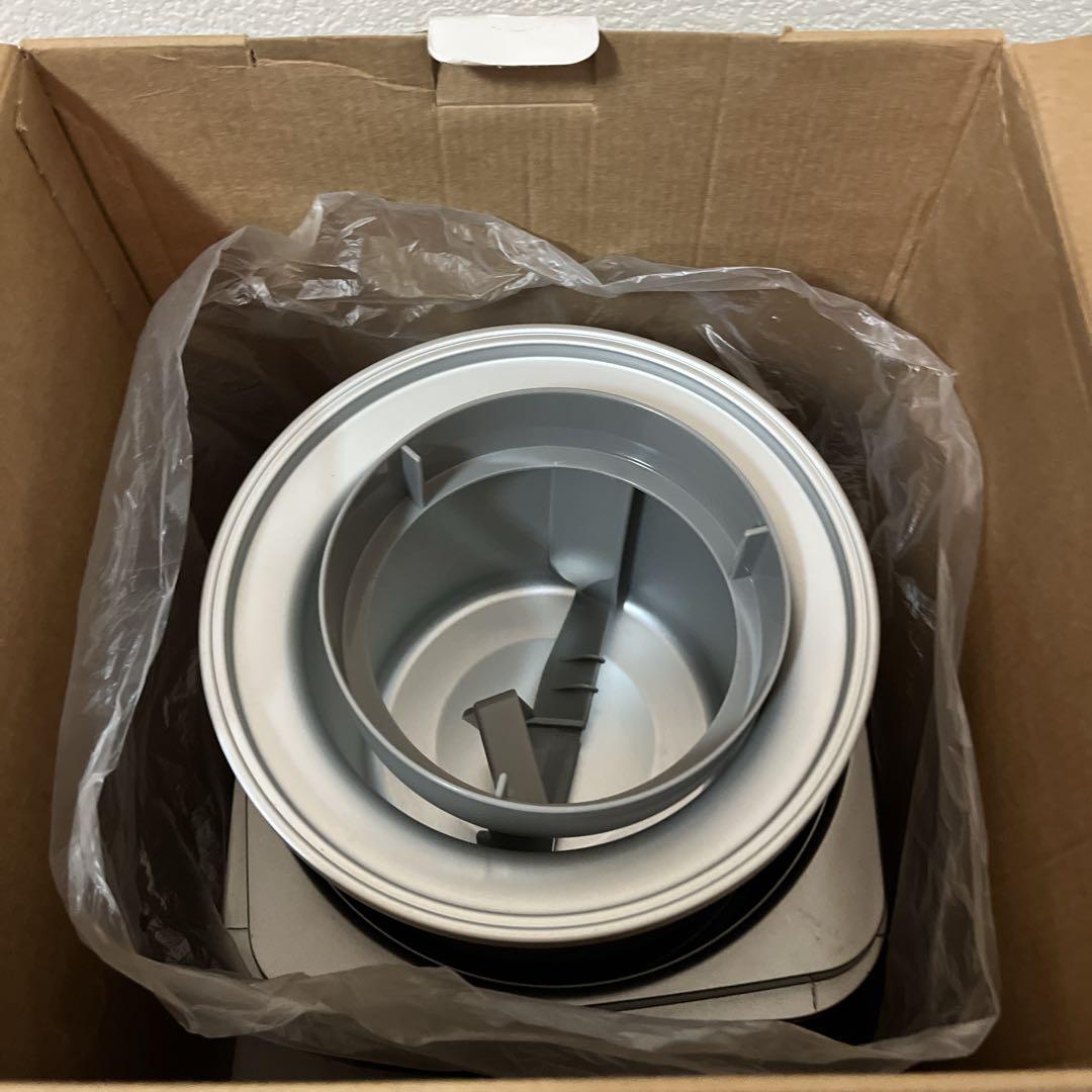 【新品同様】 Cuisinart アイスクリームメーカー ICE-30BC