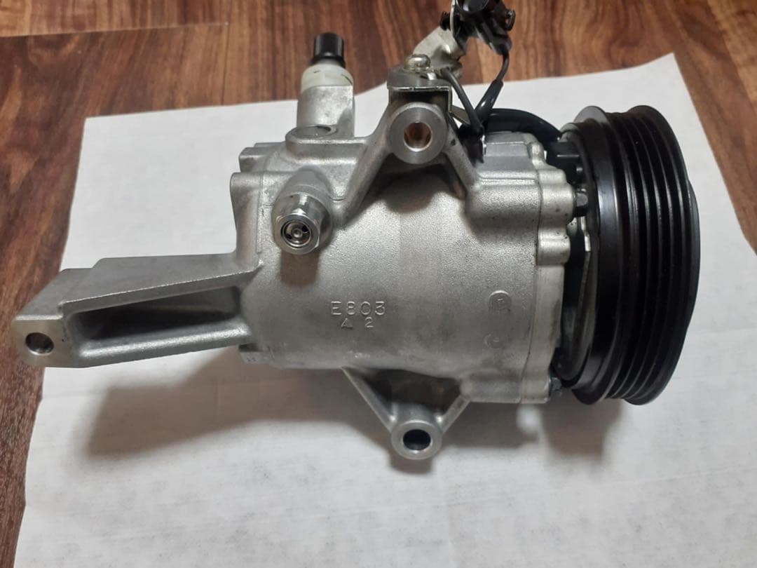 スズキ純正MA37Sソリオエアコンコンプレッサー