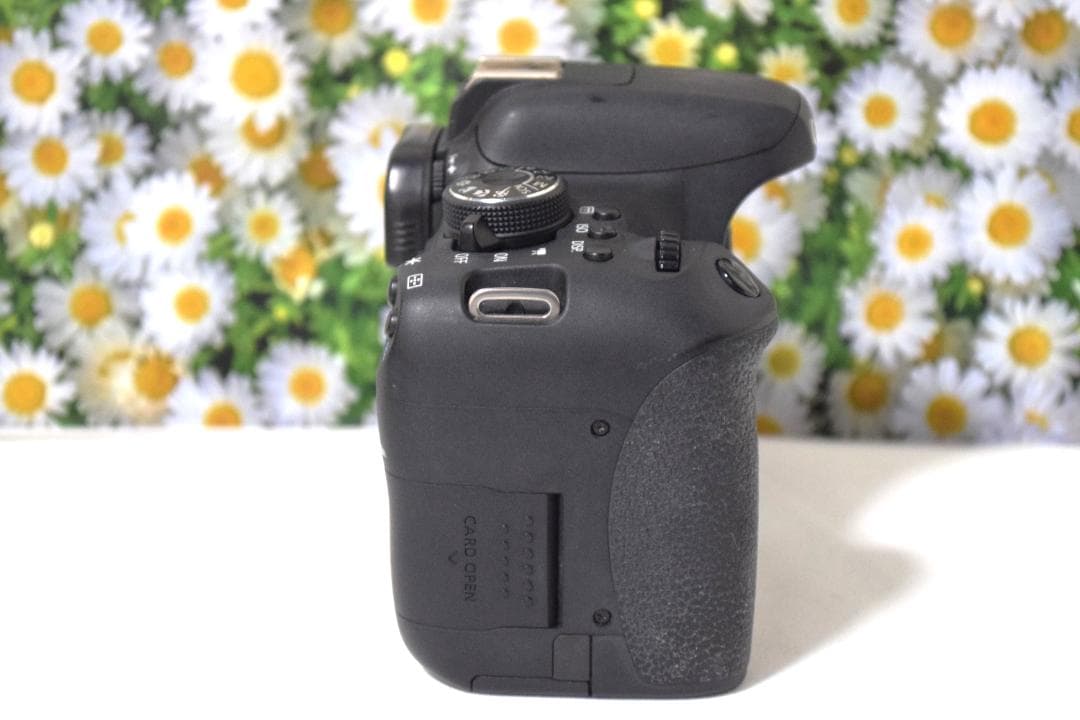 美品❤Canon EOS Kiss X8i❤Wi-Fi搭載❤キャノン❤超高性能