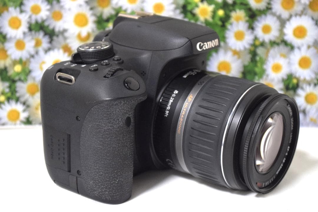 美品❤Canon EOS Kiss X8i❤Wi-Fi搭載❤キャノン❤超高性能