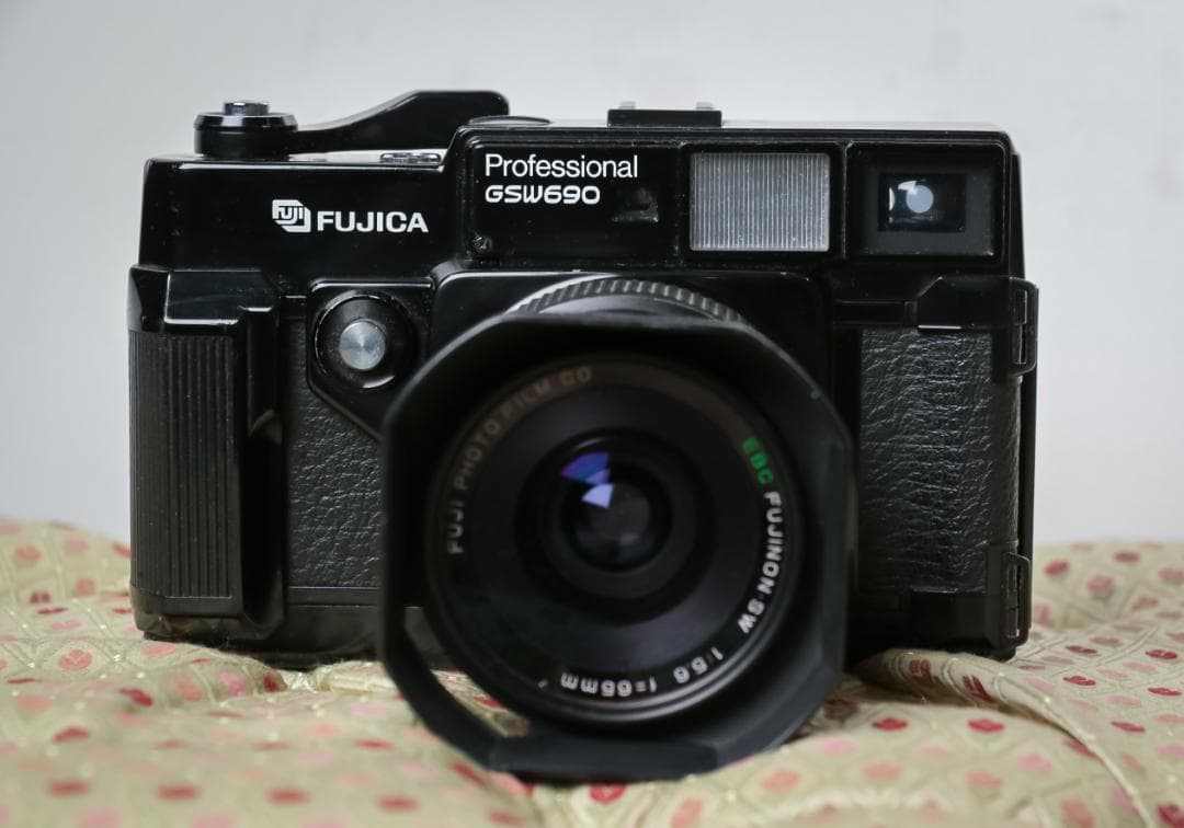 フィルムカメラ FUJICA GSW690