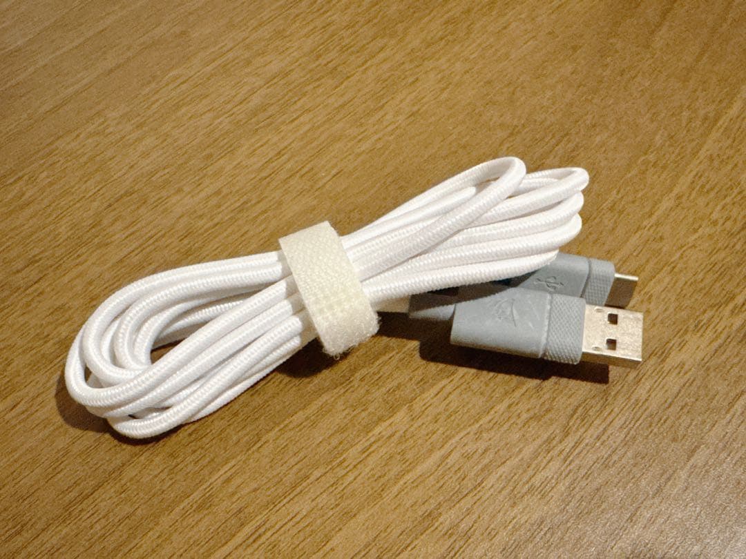 Corsair K70 PRO ホワイト RGBキーボード 本体