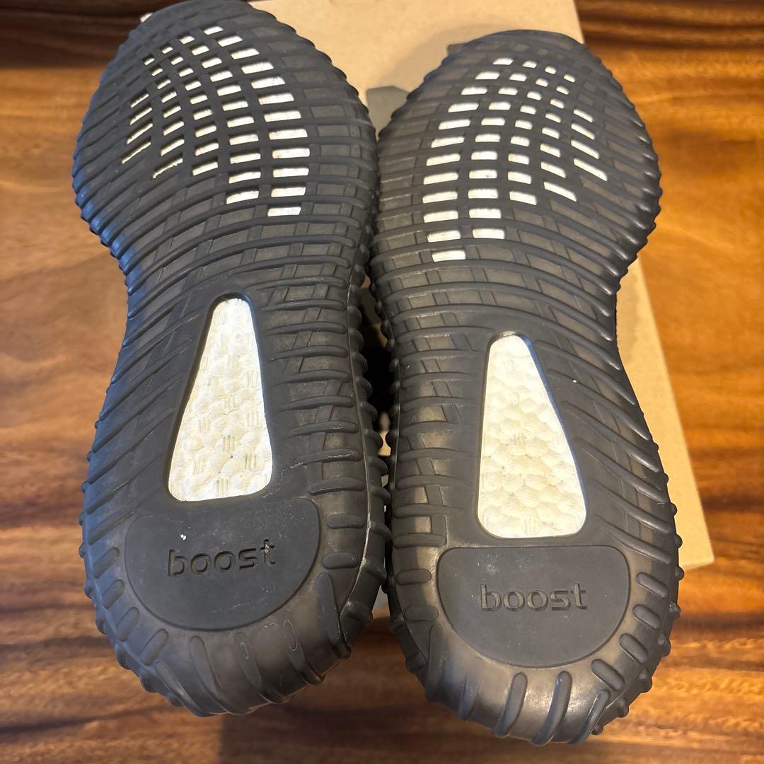 靴 adidas yeezy boost 350 V2