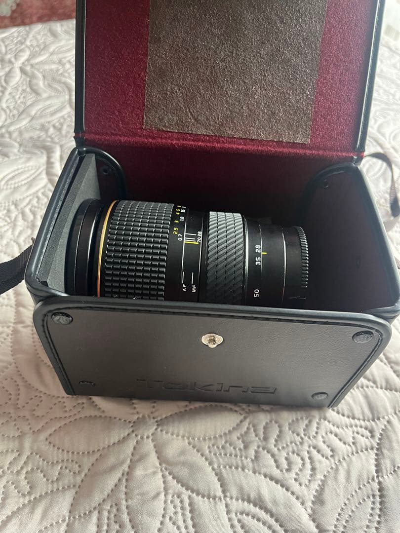 Tokina AT-X 270 AF PRO/Sony 用ズームレンズ