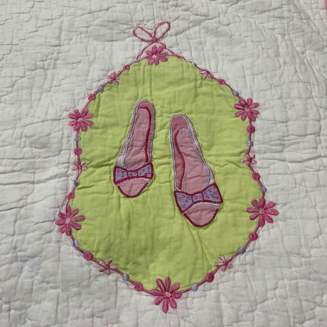 さらに値下げ！ローラアシュレイ　敷きマット　刺繍