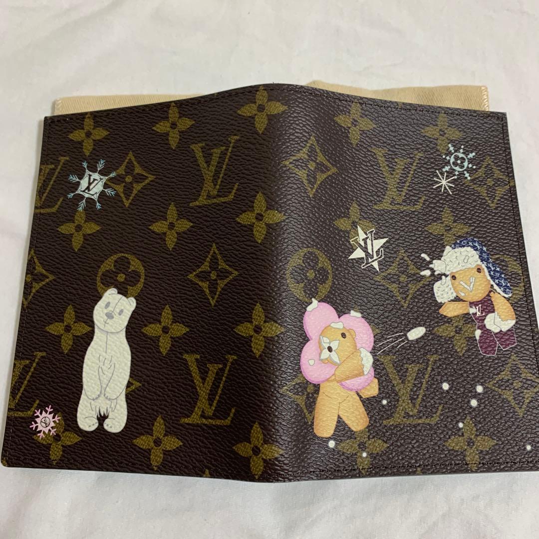 ルイ・ヴィトン パスポートケース