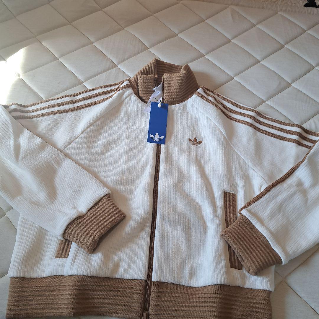 お値下げ中adidas ジップアップジャケット ホワイト/ブラウン 新品