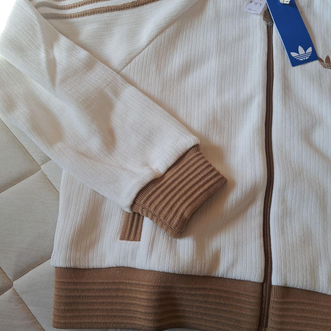 お値下げ中adidas ジップアップジャケット ホワイト/ブラウン 新品