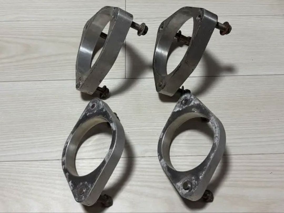 1*4様 レガシィアウトバックBT5リフトアップスペーサー