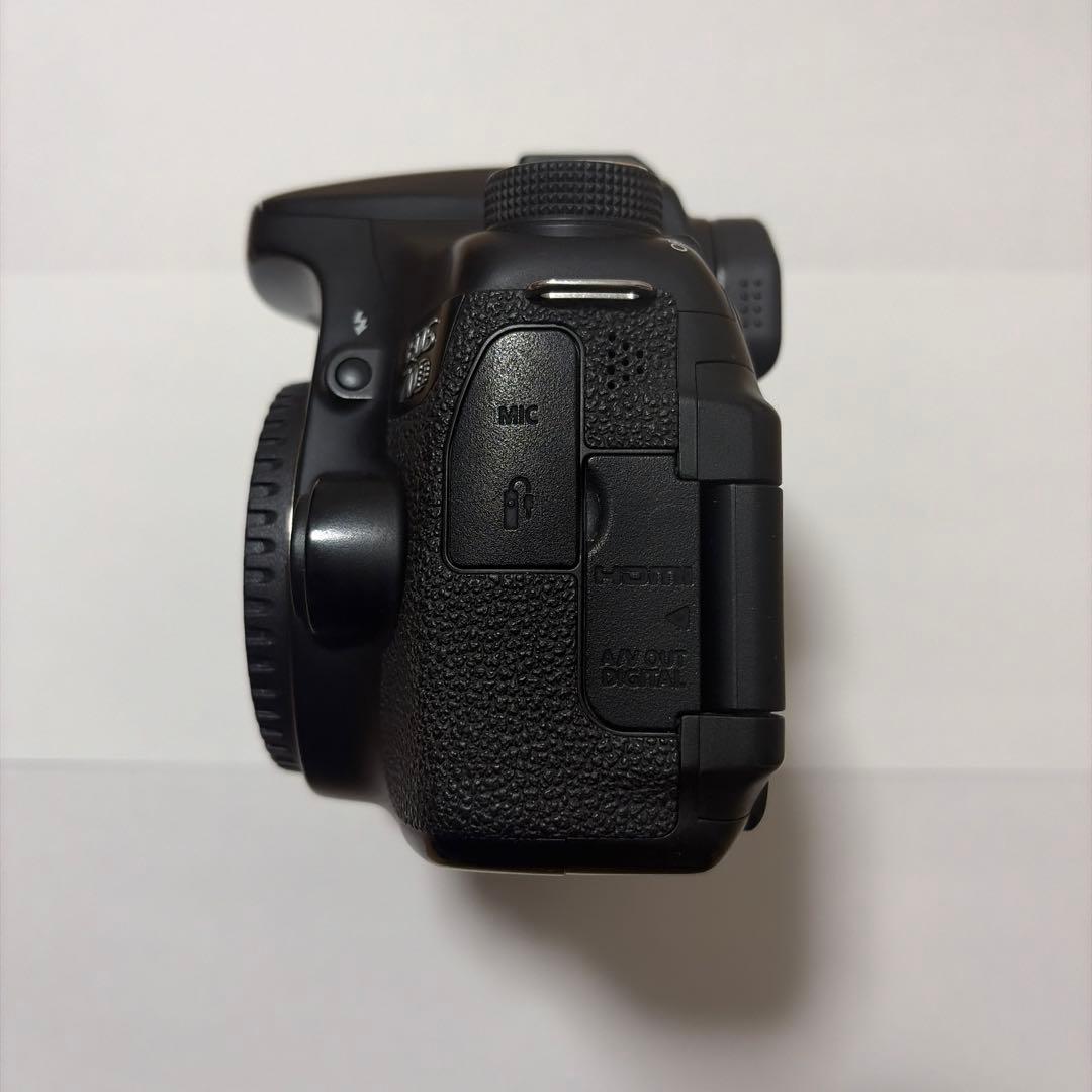 M*i様 Canon EOS 70D デジタル一眼レフカメラ