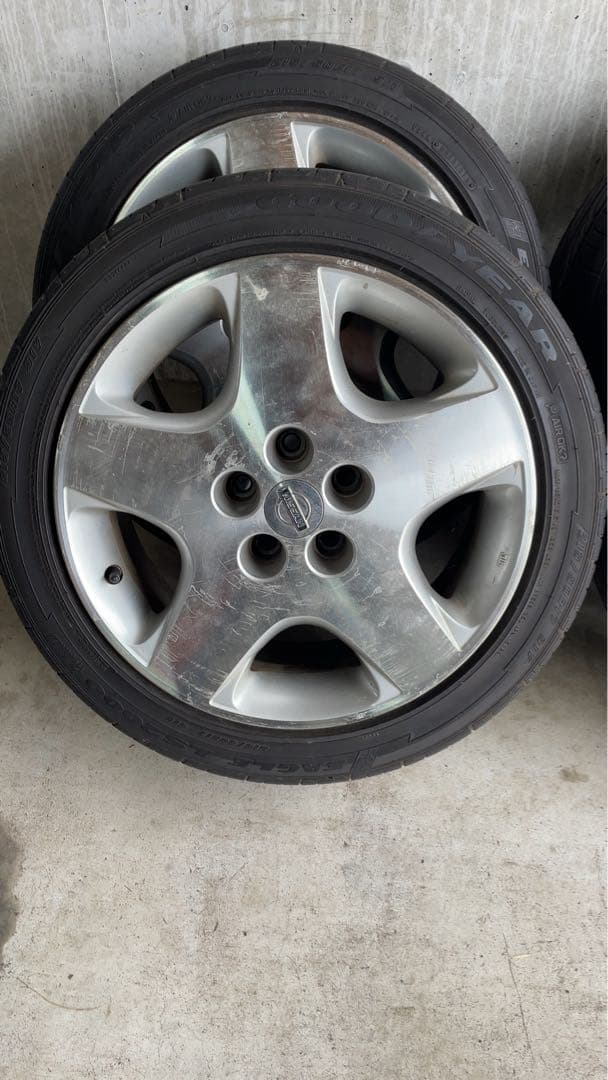 日産　Y34セドリック純正ホイール　17インチ