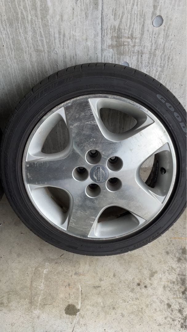 日産　Y34セドリック純正ホイール　17インチ