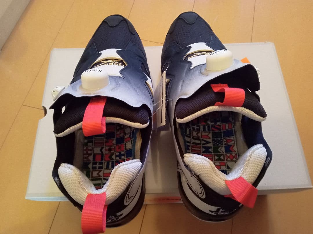 靴 Reebok INSTAPUMP FURY OG NM 265MM