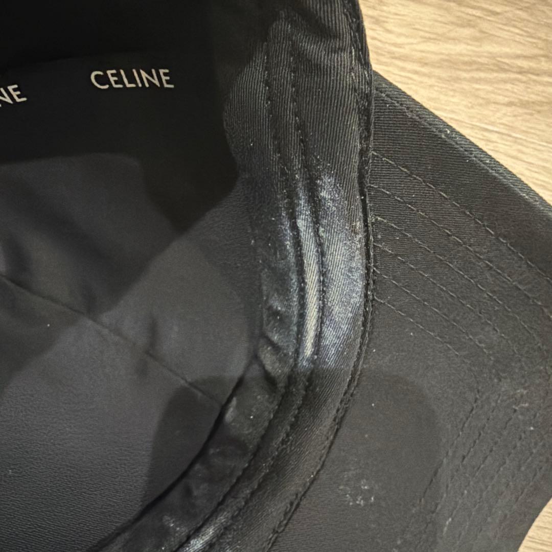 CELINE 黒 ベースボールキャップ