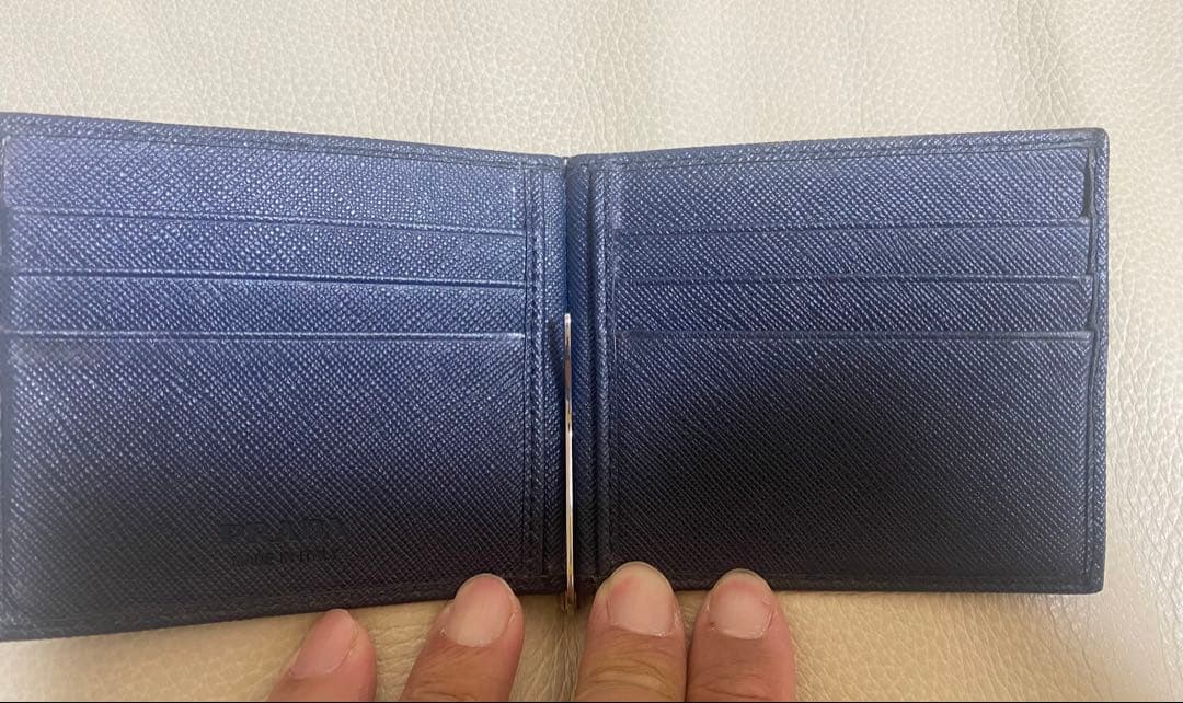 PRADA ネイビー レザー マネークリップとカードケースのセット