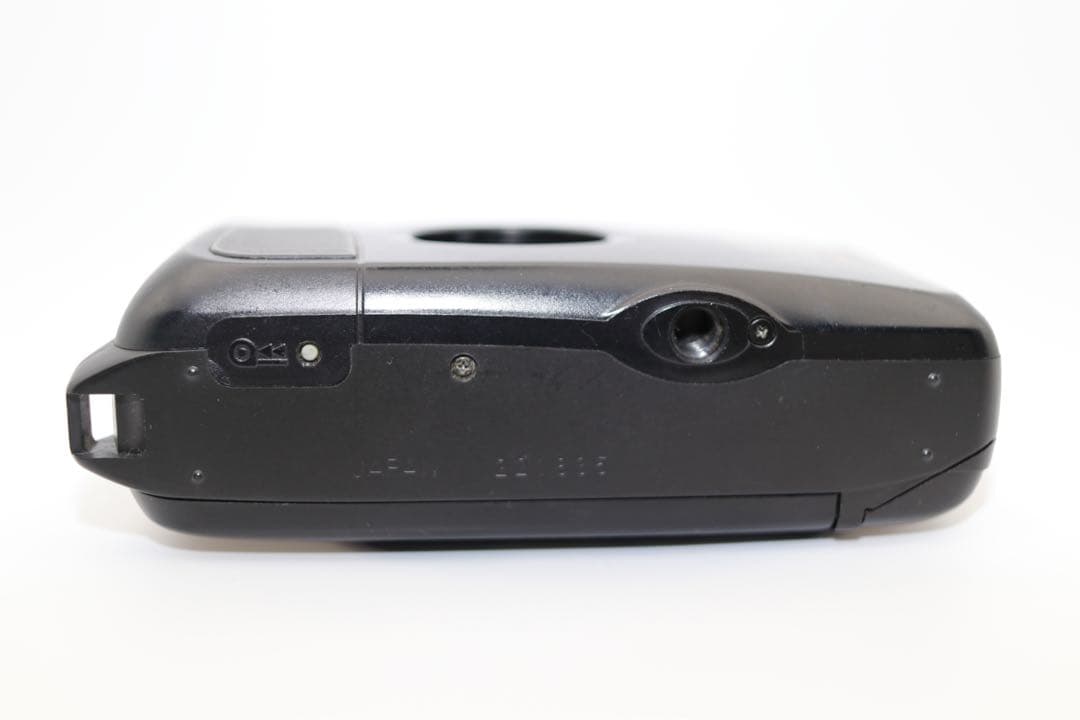 フィルムカメラ KYOCERA Slim T Carl Zeiss T* Tessar F3.5