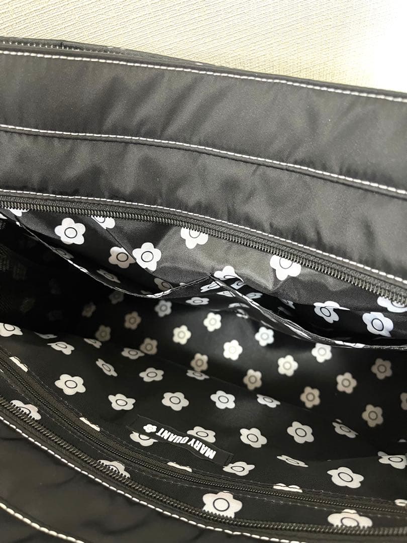 ナイロンデイジーステッチ トート★マリークワント（MARY QUANT）