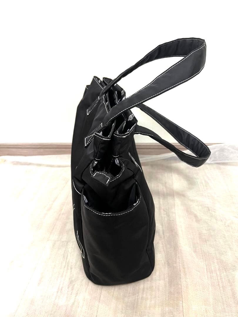 ナイロンデイジーステッチ トート★マリークワント（MARY QUANT）