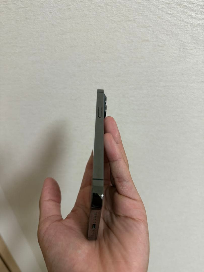 B*様 iPhone13pro 512GB