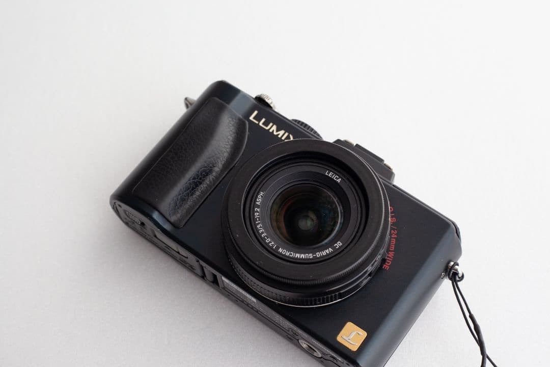 デジタルカメラ Panasonic LUMIX DMC-LX5
