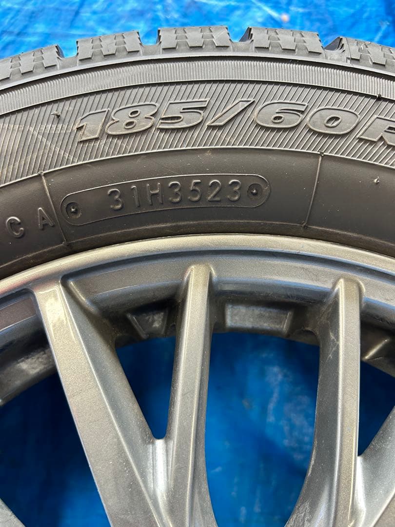 185/60R15 スタッドレス4本セット　シエンタ等に！2023年製造　バリ山