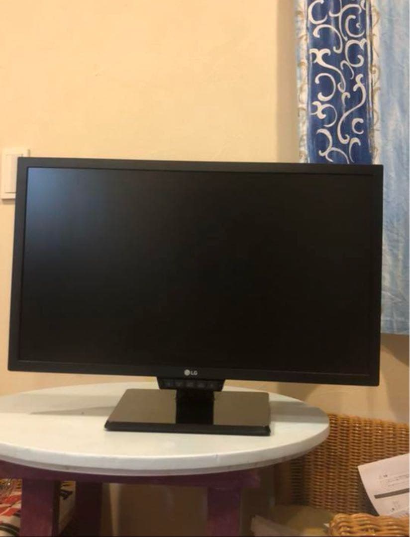 144hz ゲーミングモニター　LG 24GM77-B