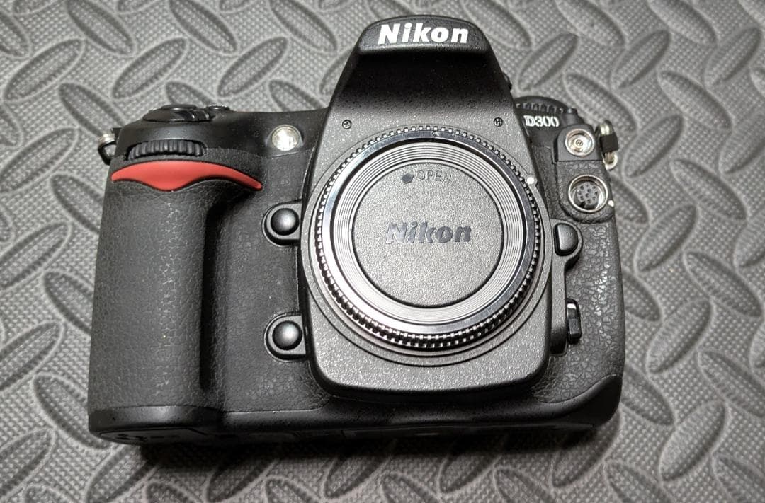 AF-S DX NIKKOR 18-200mm　本体セット　ニコン　nikon