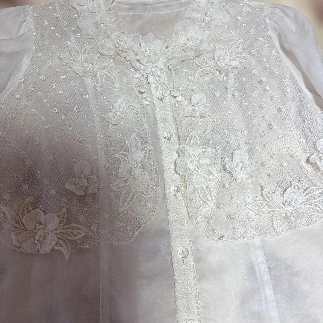 アトリエまりこ♡綿ローン♪レース＆お花のブラウス・ノンノンドール・へっぽこ先生