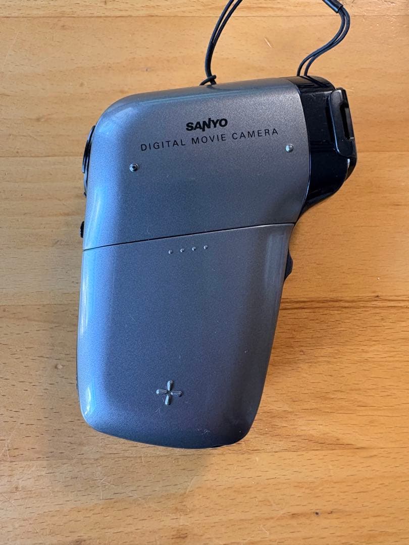 SANYO デジタルムービーカメラ　品番 VPC-CG9 Xacti