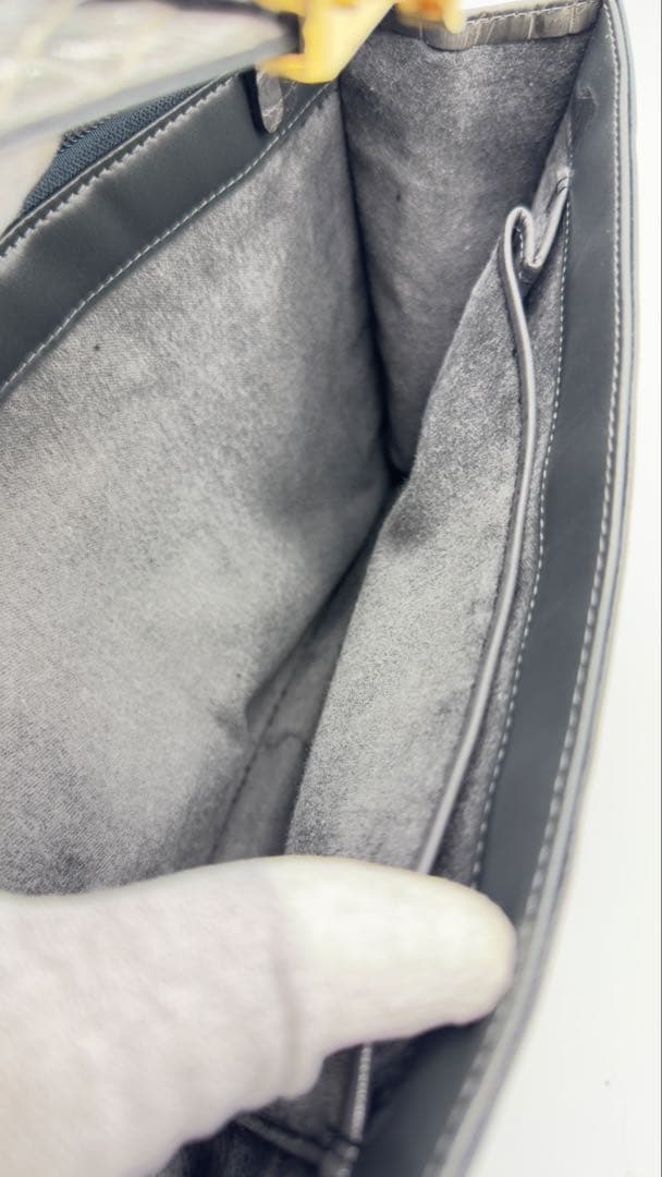 最終値下げ品 JRA クロコダイルレザー ビジネスバッグ ブリーフケース グレー