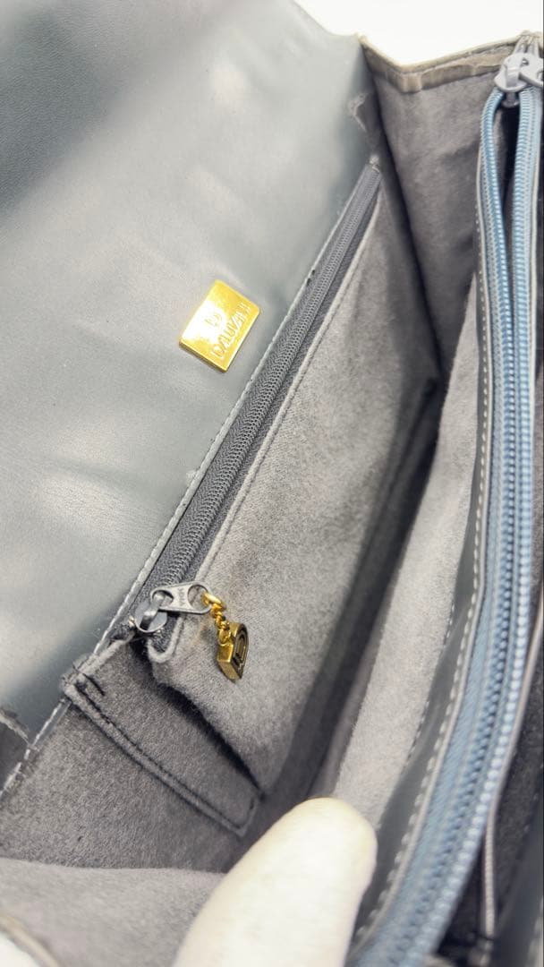 最終値下げ品 JRA クロコダイルレザー ビジネスバッグ ブリーフケース グレー