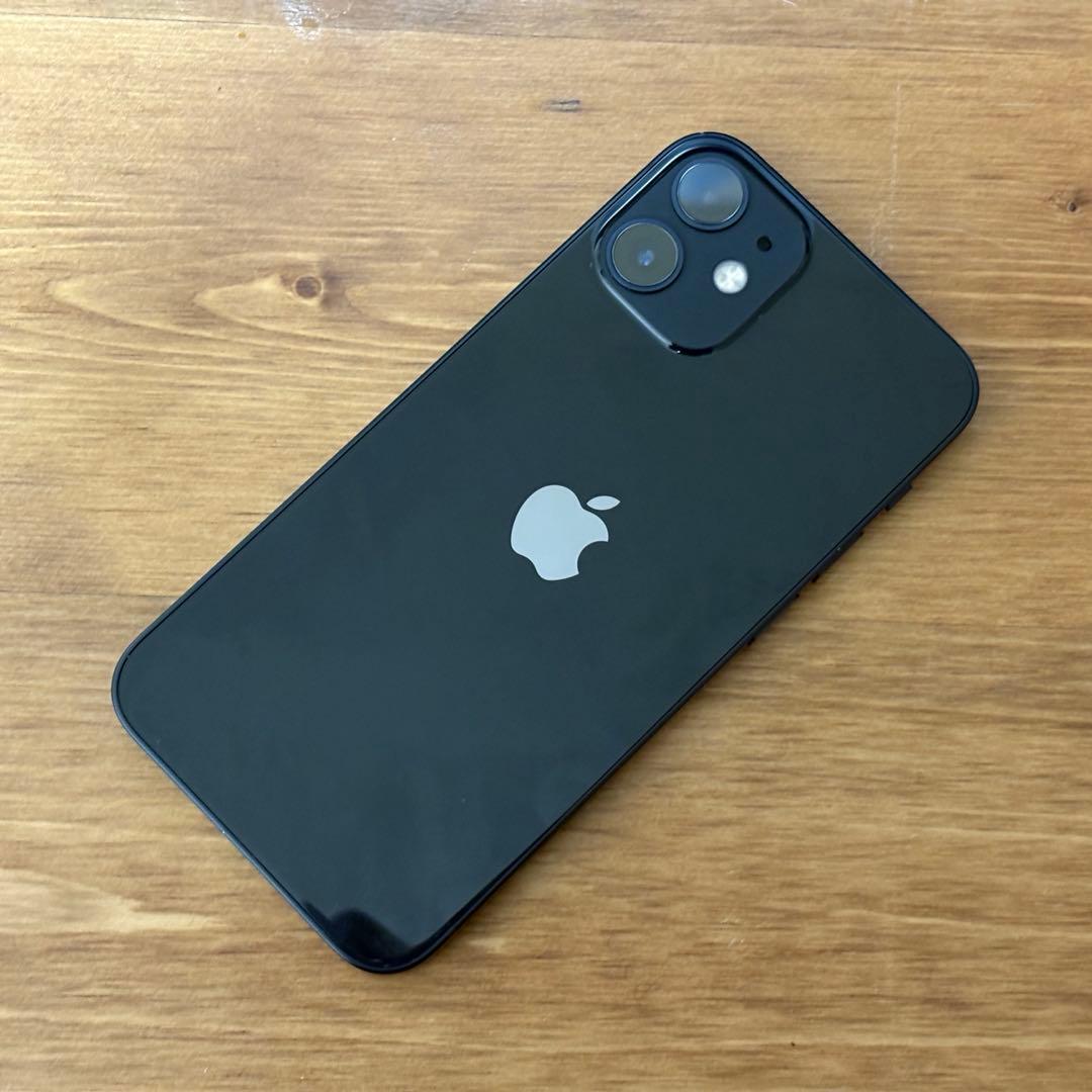 iPhone 12 mini 64GB 中古品　ブラック