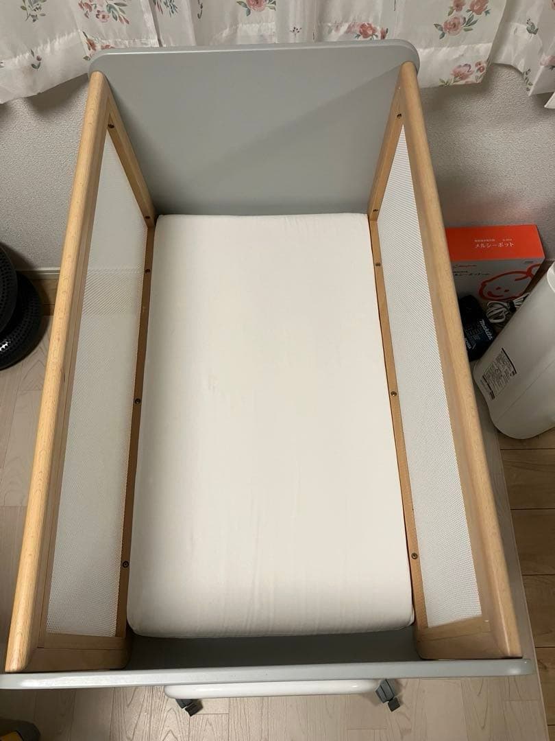 リリワゴン2 yamatoya ベビーベッド ホワイト