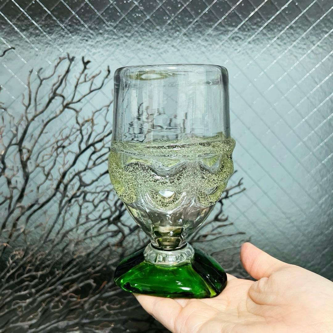 骨董　琉球ガラス　沖縄ガラス　現代の名工　稲嶺盛吉　希少　脚付　ゴブレット１客