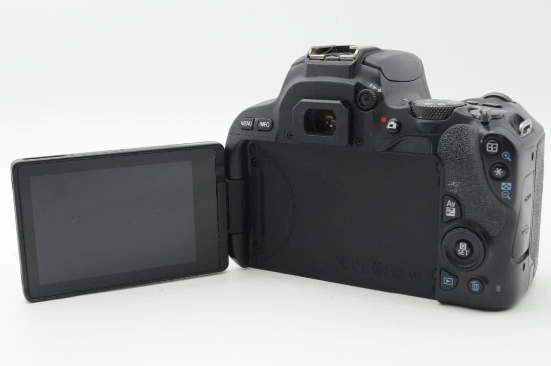 ☆超美品④☆夏SALE☆ Canon EOS Kiss x9 ダブルレンズ