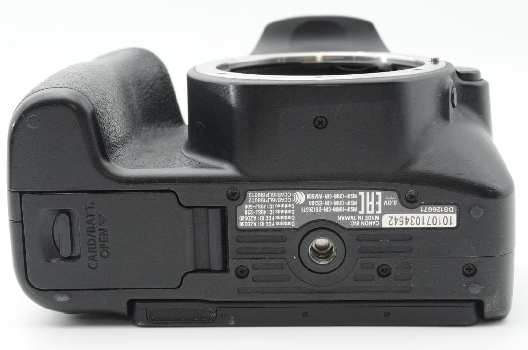 ☆超美品④☆夏SALE☆ Canon EOS Kiss x9 ダブルレンズ