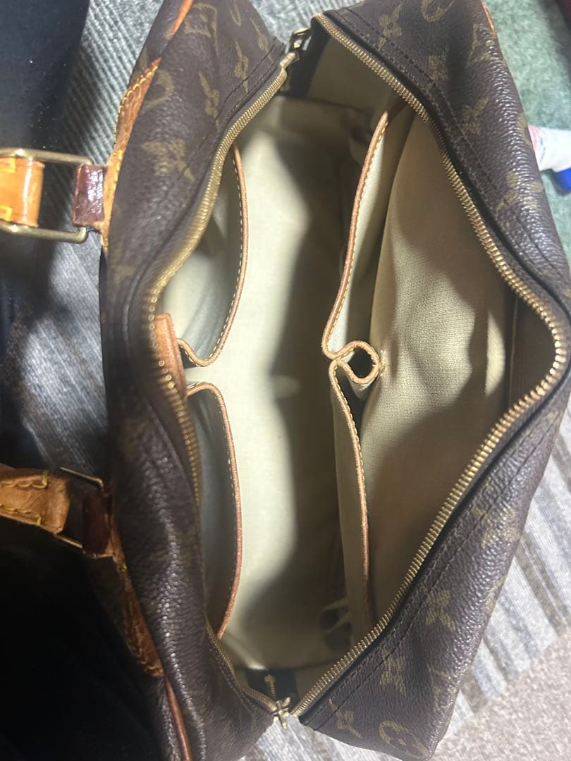 Louis Vuitton ルイヴィトン モノグラム ドーヴィル