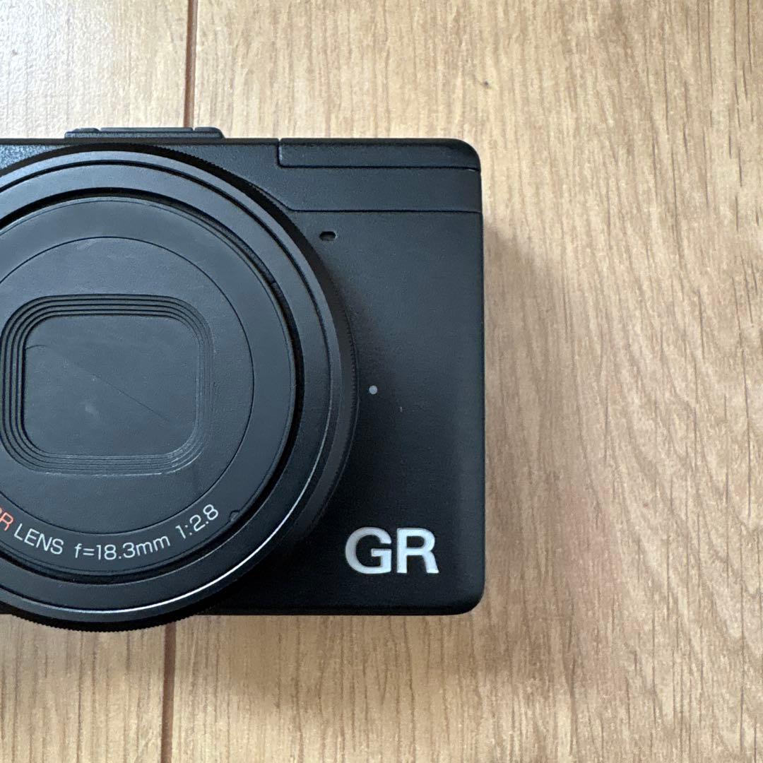 RICOH GR 初代モデル（2013年）APS-Cコンデジ リコー