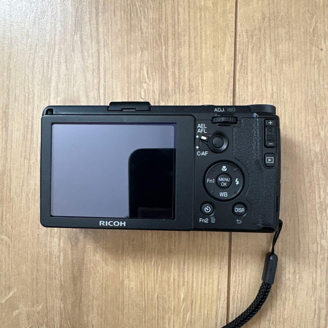 RICOH GR 初代モデル（2013年）APS-Cコンデジ リコー