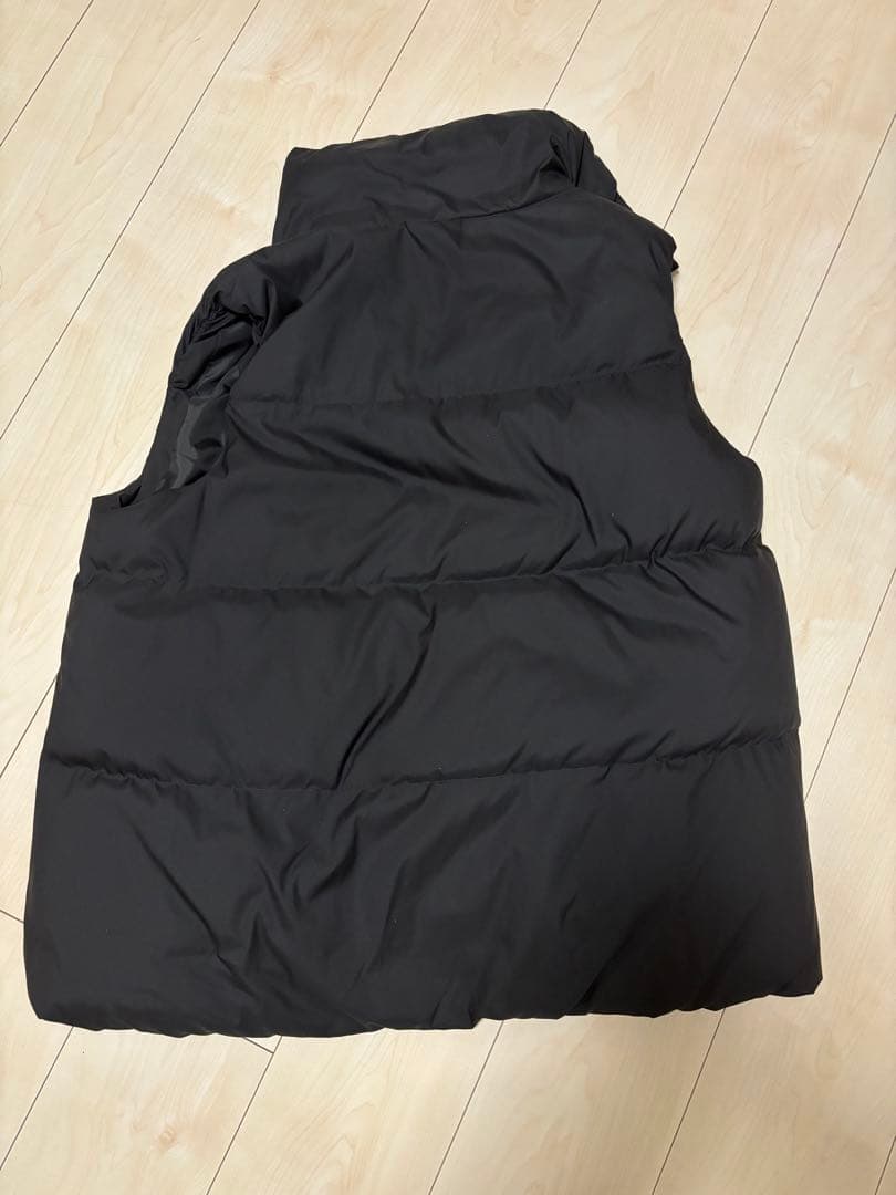 新品未使用 BARNYARDSTORM ダウンベスト S ブラック
