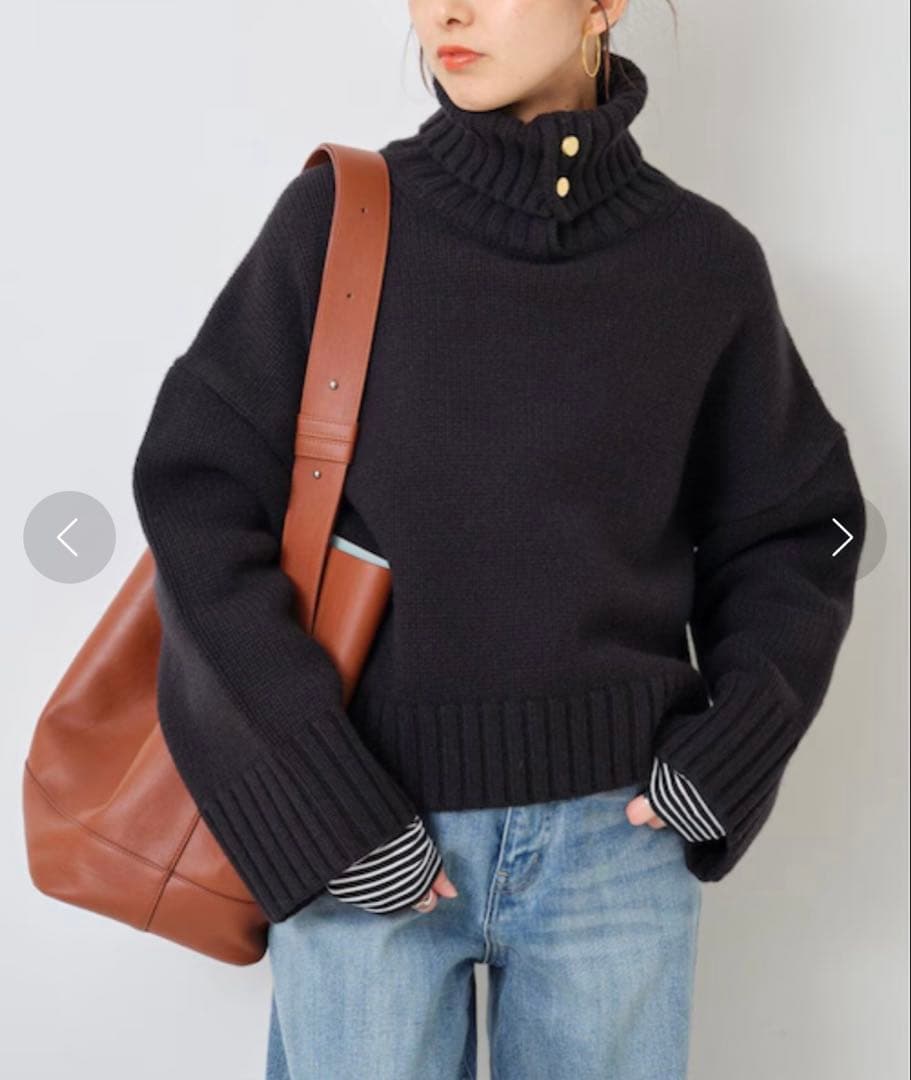 美品⁑スピックアンドスパン　ウール釦開きタートルネックニット　ブラック　黒　近年