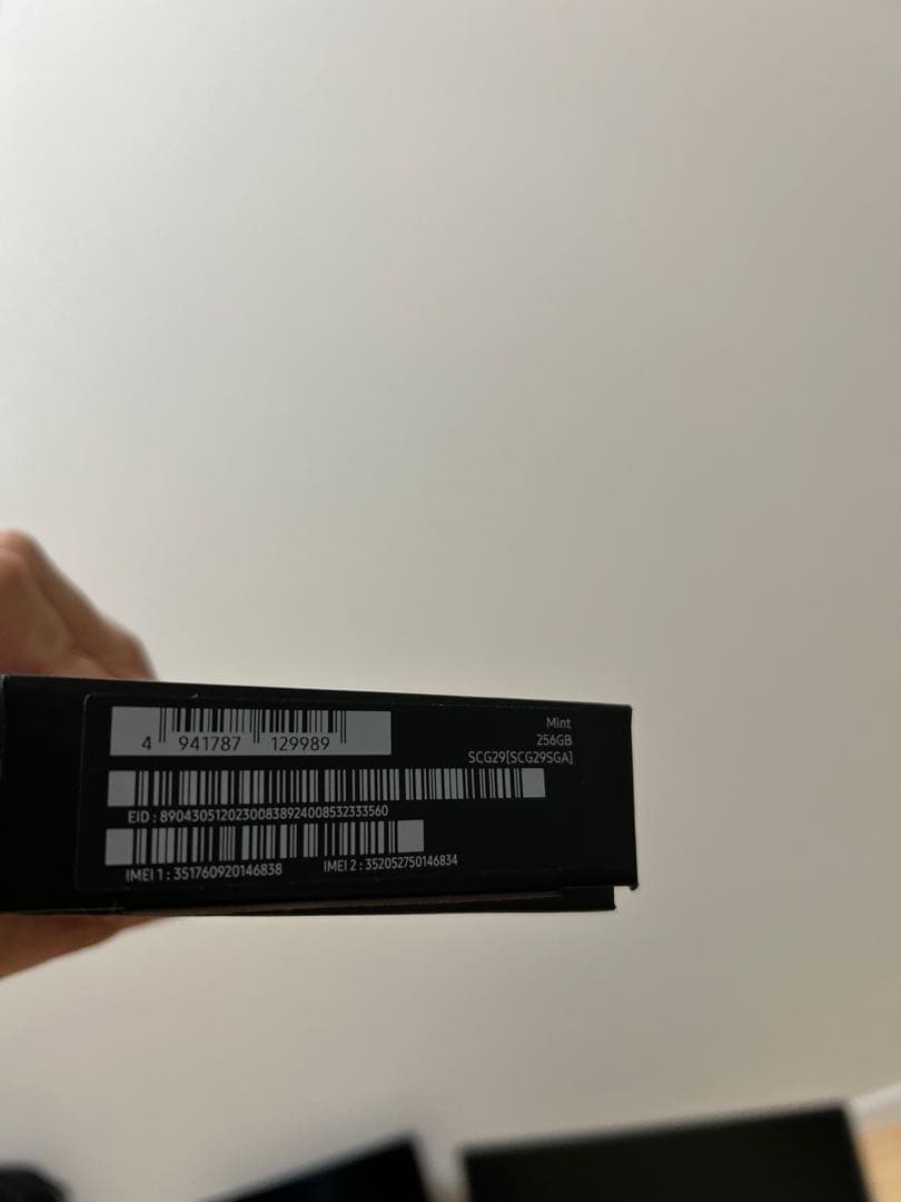 【極美品】【国内版】GALAXY Z Flip6 256GB ミント