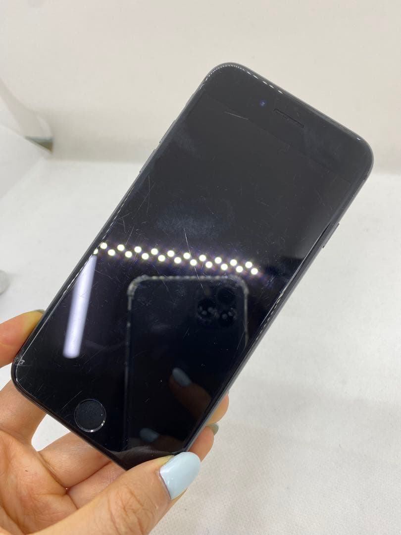 Iphone 8 64GB Sim フリー 718631