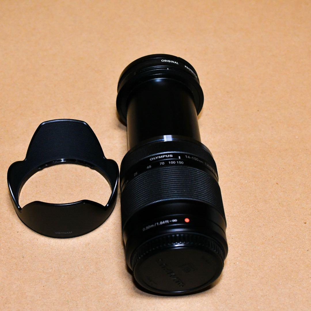 オリンパス　14-150mm ズームレンズ　美品