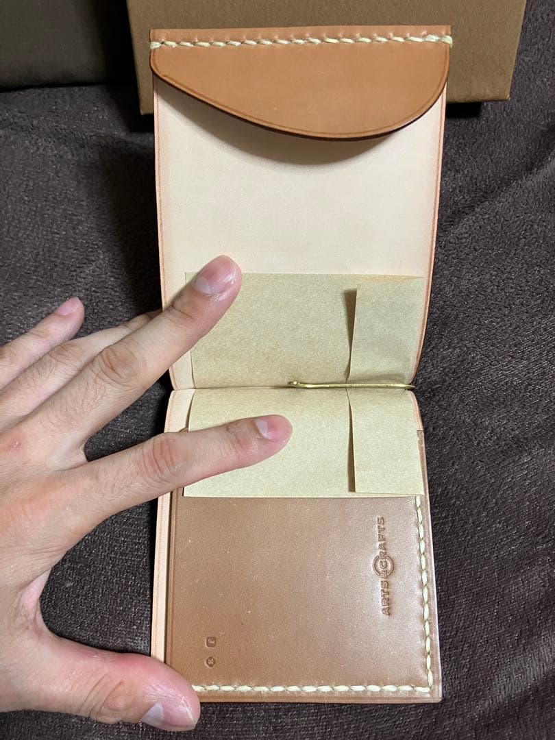ARTS&CRAFTS　コードバン　マネークリップ　未使用　ナチュラル